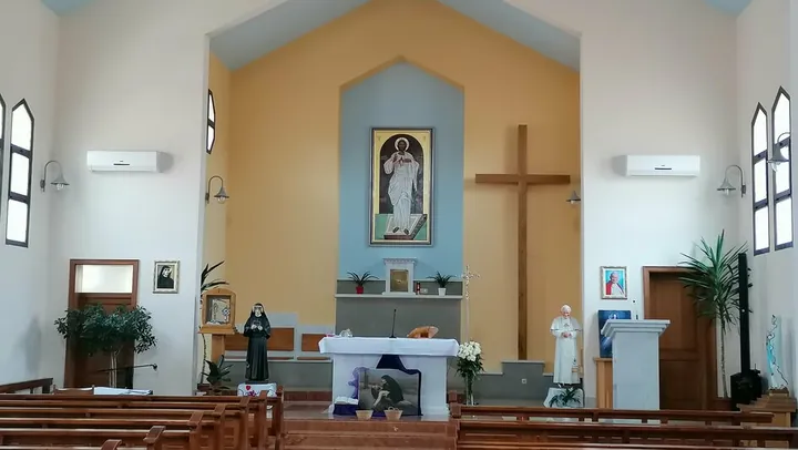 Šurmanci – kościół Miłosierdzia Bożego