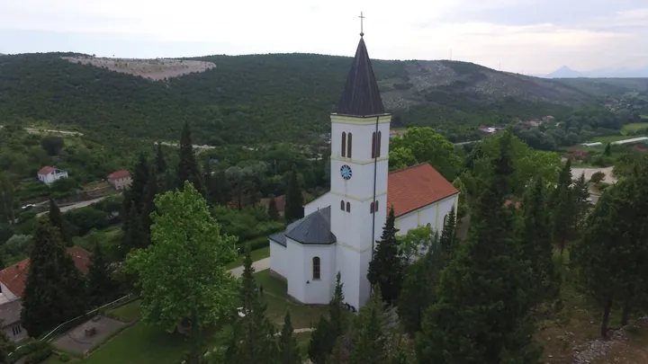 Šurmanci – kościół Miłosierdzia Bożego